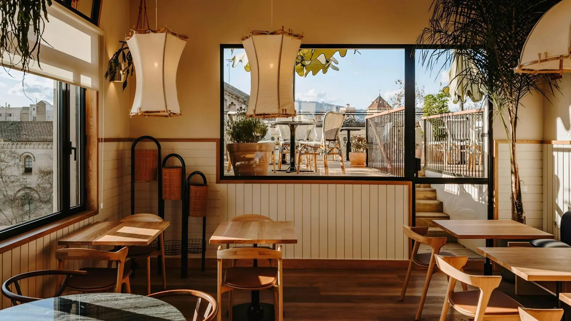 Casa Luz Hotel Placa Universitat, Sonder By Marriott Bonvoy Barcelona 4*,  Spanien