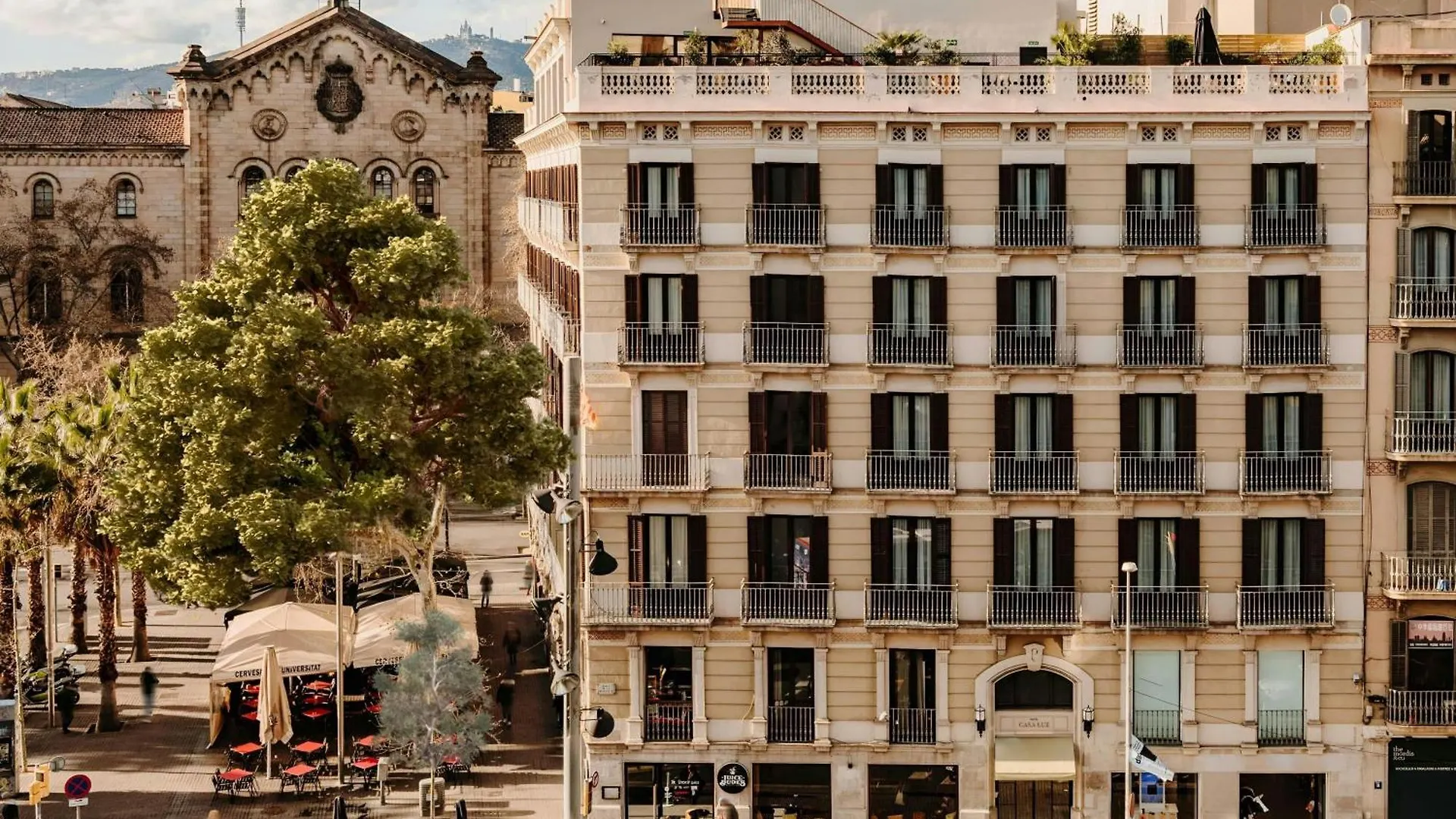 Casa Luz Hotel Placa Universitat, Sonder By Marriott Bonvoy Barcelona