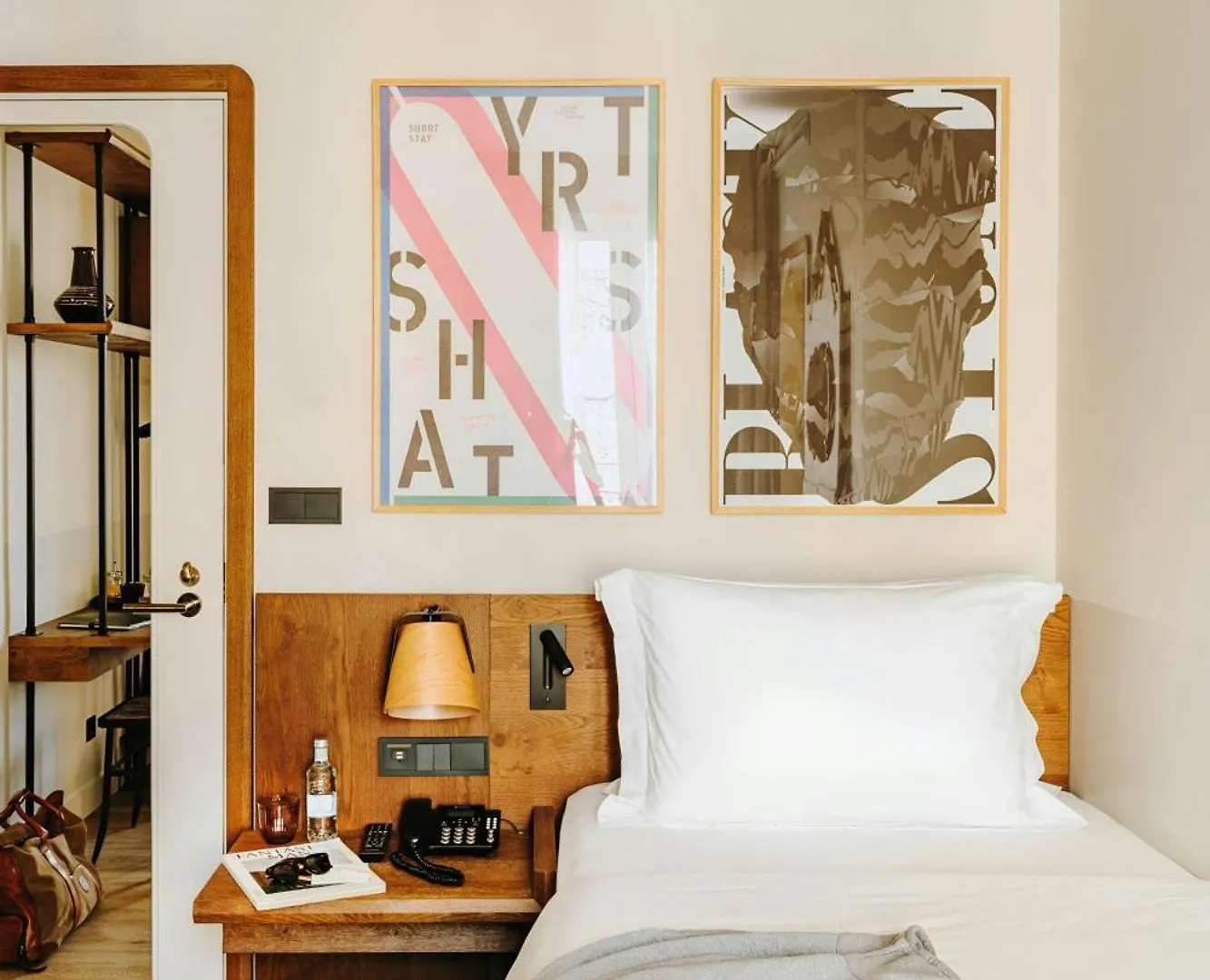 Casa Luz Hotel Placa Universitat, Sonder By Marriott Bonvoy Barcelona