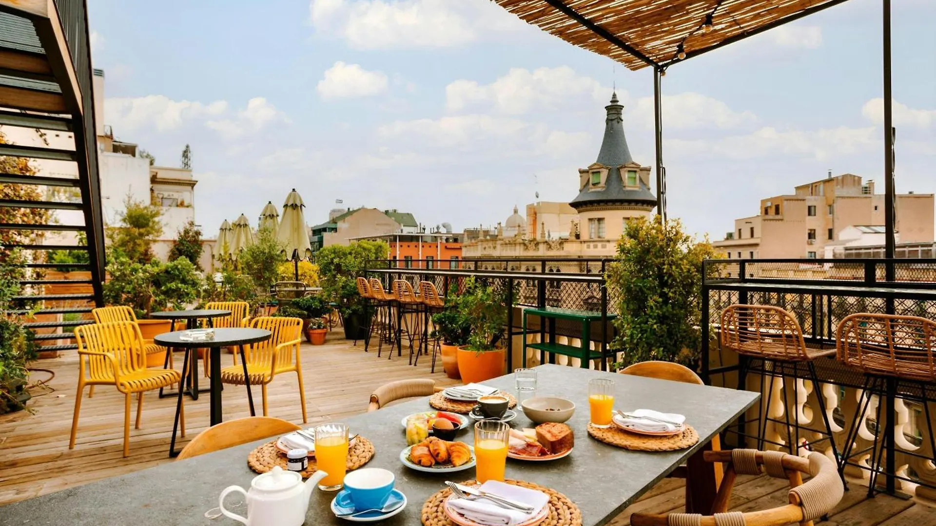 Casa Luz Hotel Placa Universitat, Sonder By Marriott Bonvoy Barcelona